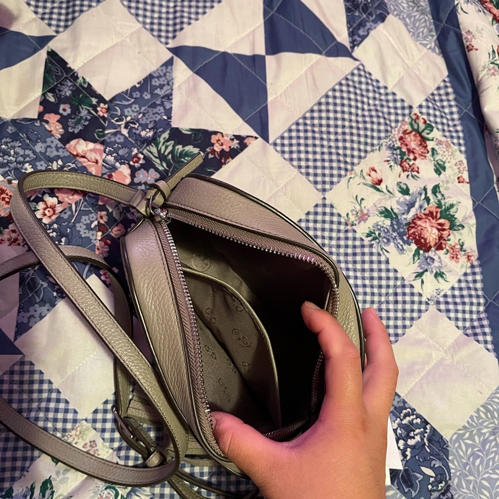 thea camera bag tory burch french gray 036